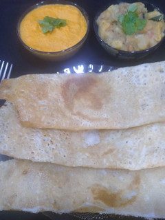 A picture of Farali dosa with Farali Bhaji and Farali Tomato chutney.