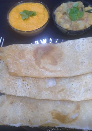 A picture of Farali dosa with Farali Bhaji and Farali Tomato chutney.