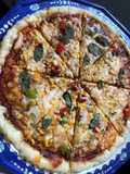 Glamorous Vegetarian Pizza!