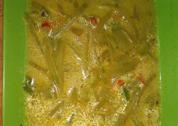 Resep Labu/Manisa dan Ebi (udang Kering) masak kuah santan kuning, Lezat Sekali