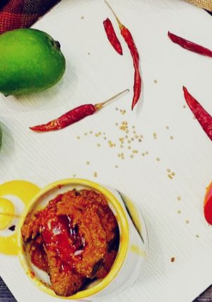 आम का अचार (Aam ka achar recipe in hindi) रेसिपी मुख्य फोटो