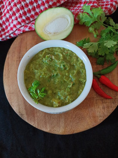A picture of कच्चे आम की चटनी (kaccha aam ki chutney recipe in Hindi).