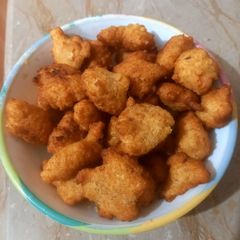 A picture of Dal mong, masoor pakoray.
