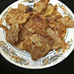 A picture of Fried yam with egg.