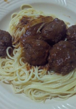 A picture of Spaghetti and Meatballs.