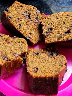 Una foto de Budín de café sin huevos y sin manteca