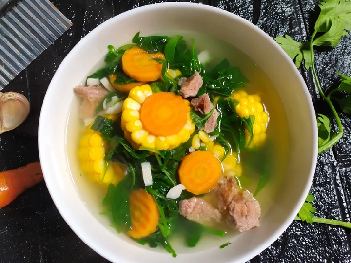 Langkah Gampang Menyiapkan Resep Sup Bayam Daging Sapi yang Bikin Ngiler