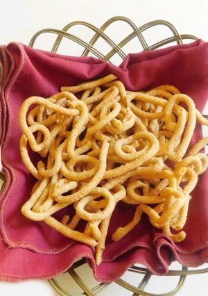 A picture of Murukku the favorite snack of Tamil Nadu.