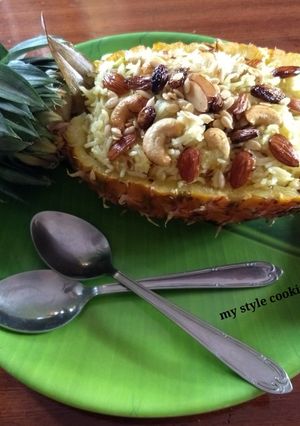 A picture of Pineapple pulav.