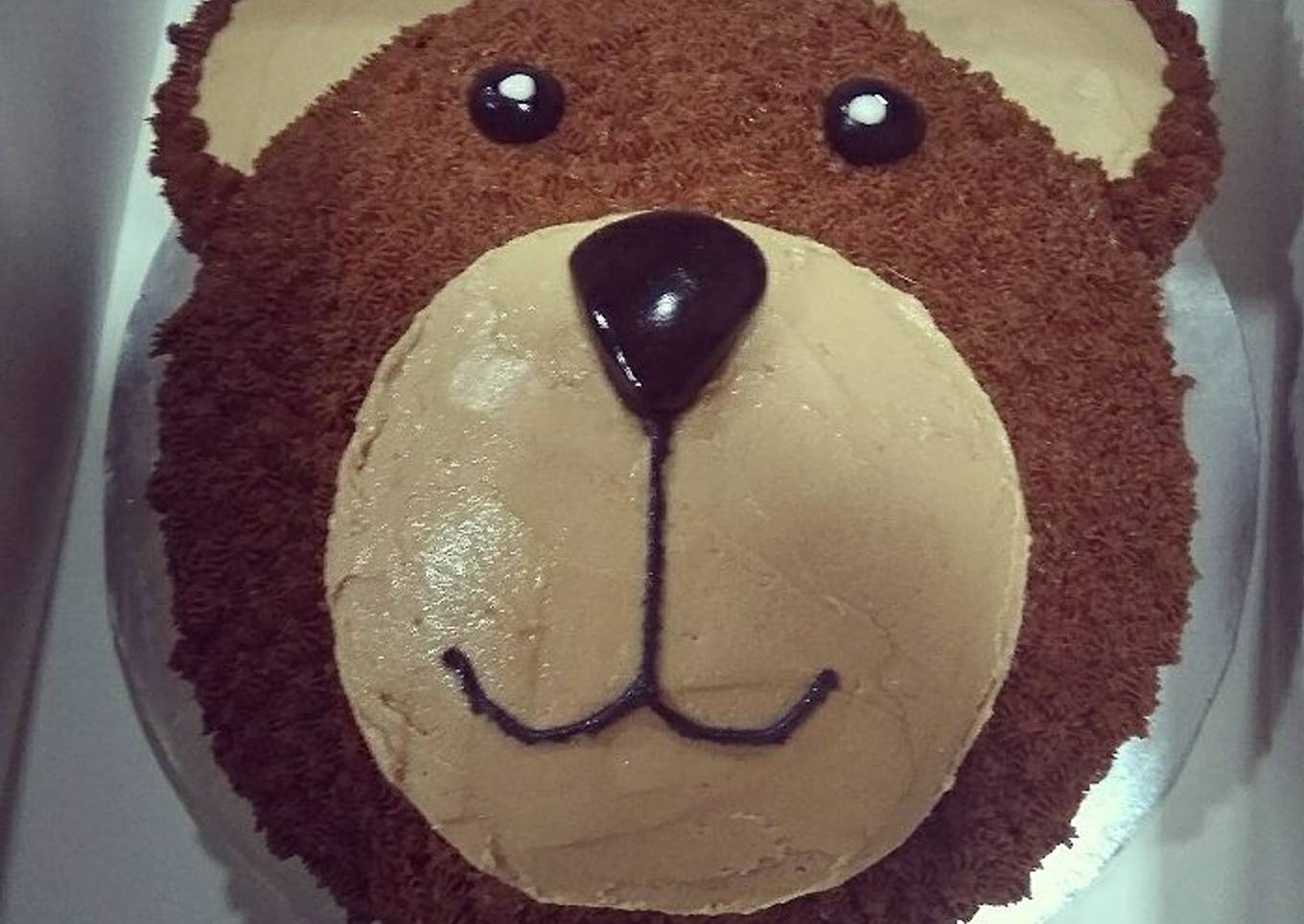 Chocolate teddy cake
