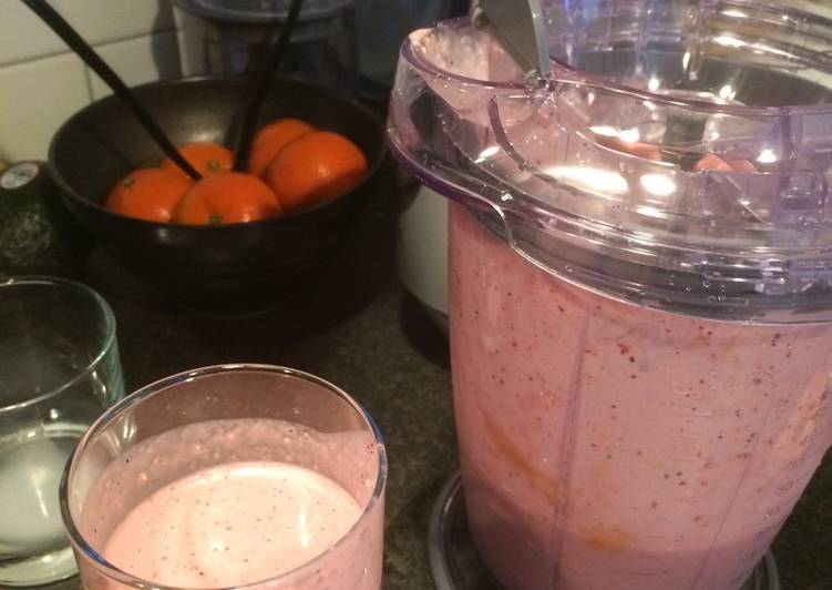 Recipe of Any-night-of-the-week Breakfast smoothie