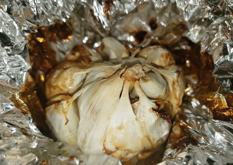 Simple Way to Prepare Speedy Roasted Garlic