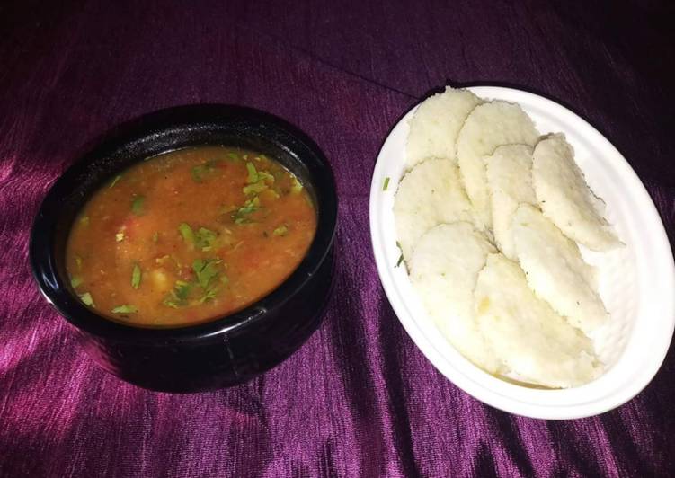 Falahari idli with sambhar