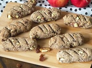 Foto de Mini baguetes saudáveis com frutos