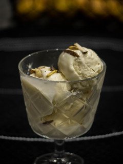 A picture of Vanilla Ice Cream.