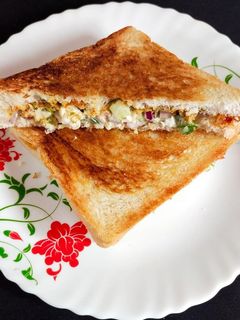पनीर वेज सैंडविच (paneer veg sandwich recipe in Hindi) रेसिपी मुख्य फोटो