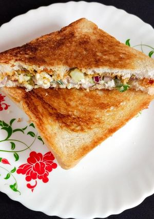 पनीर वेज सैंडविच (paneer veg sandwich recipe in Hindi) रेसिपी मुख्य फोटो