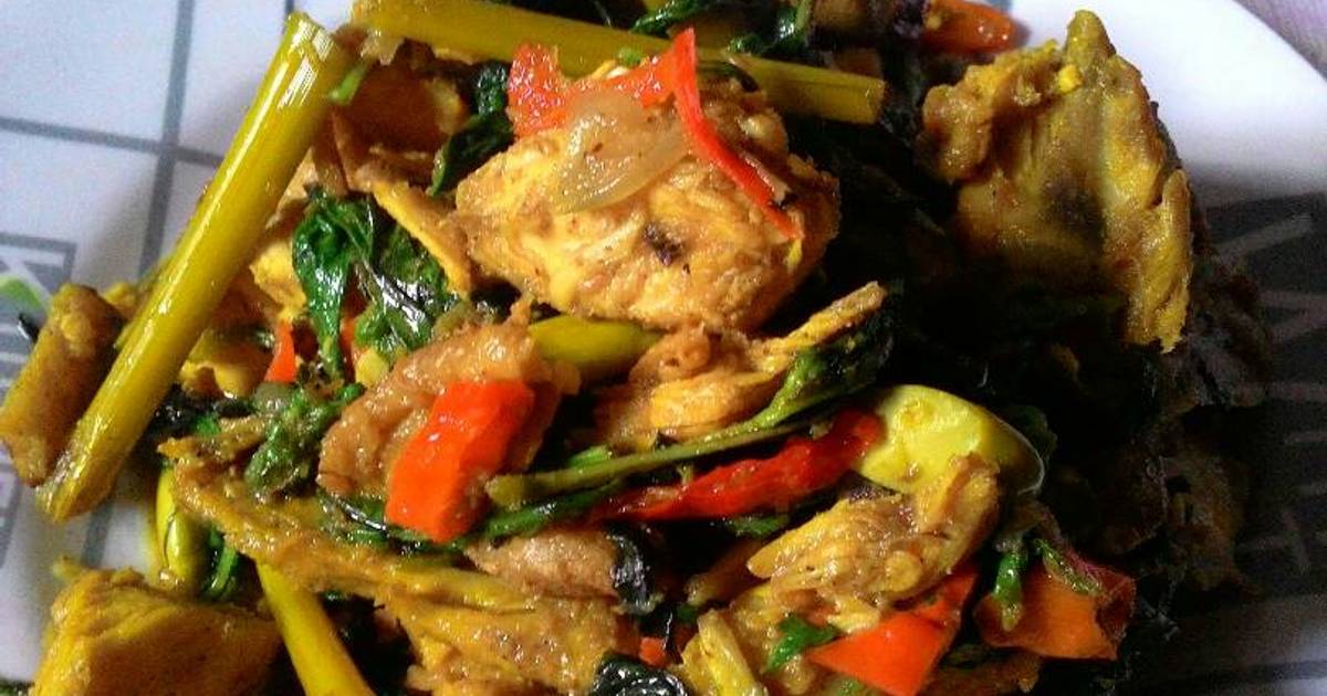 Resep ayam goreng kemangi oleh eva nurkusumawati - Cookpad