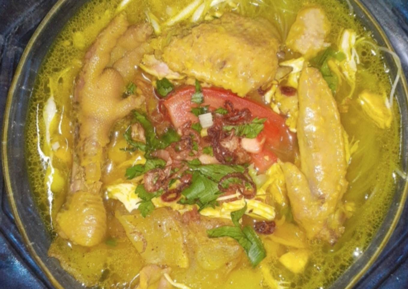"SOTO AYAM KUAH KUNING"