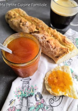 Une photo de Confiture d'abricot à la menthe