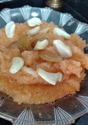 A picture of Suji ka halwa.