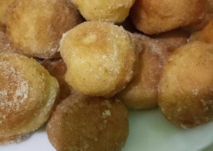Cara Gampang Membuat Donat mini sugar cinnamon yang Bikin Ngiler