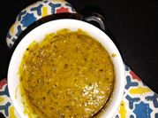 Una foto de hierbas maggi