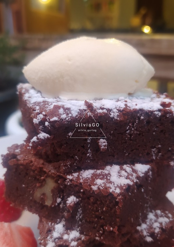 Una foto de Brownie de chocolate. Receta