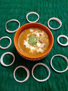 दाल मखनी (Dal makhni recipe in Hindi) रेसिपी मुख्य फोटो