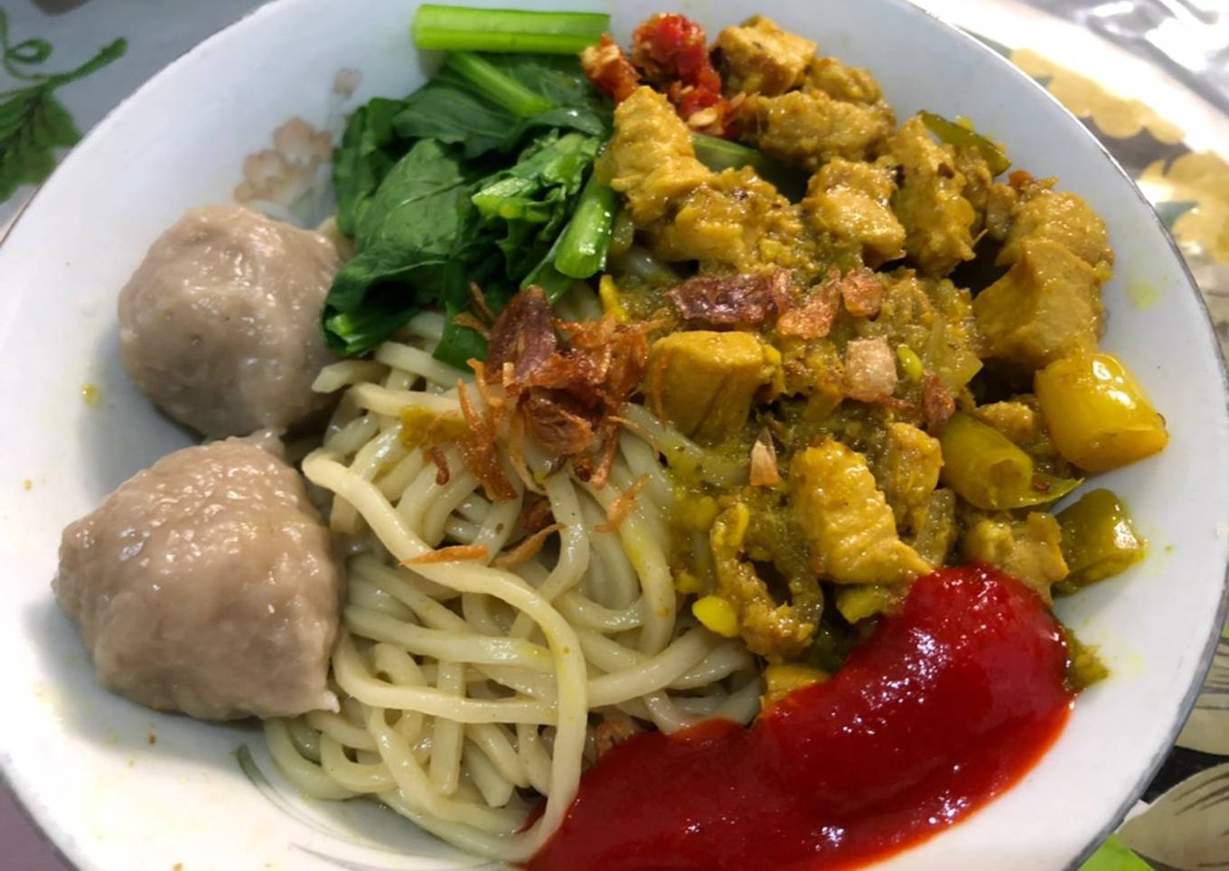 Mie Ayam Rombong Biru