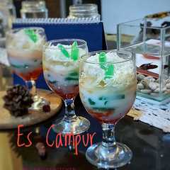 A picture of Es Campur Creamy.
