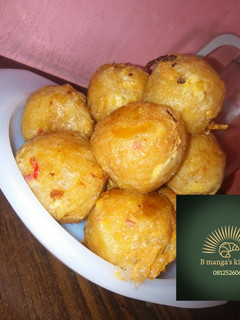 A picture of Yam balls 💕.