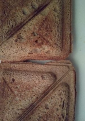 A picture of Nolen gur toast.