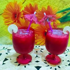 A picture of Water melon juice.