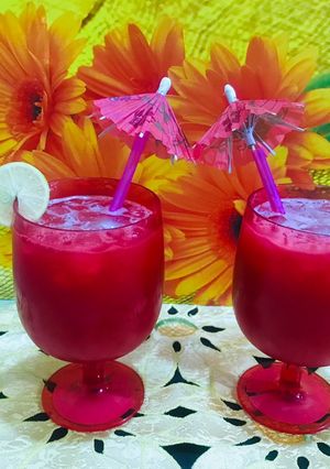 A picture of Water melon juice.