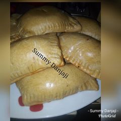 A picture of Meat pie.