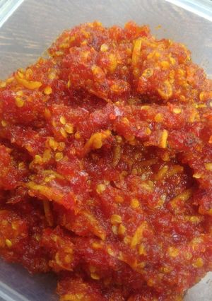 Foto resep Sambel teri maknyus😘