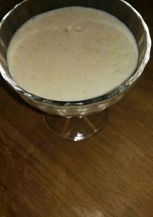 Una foto de Crema de cuajada con manzanas