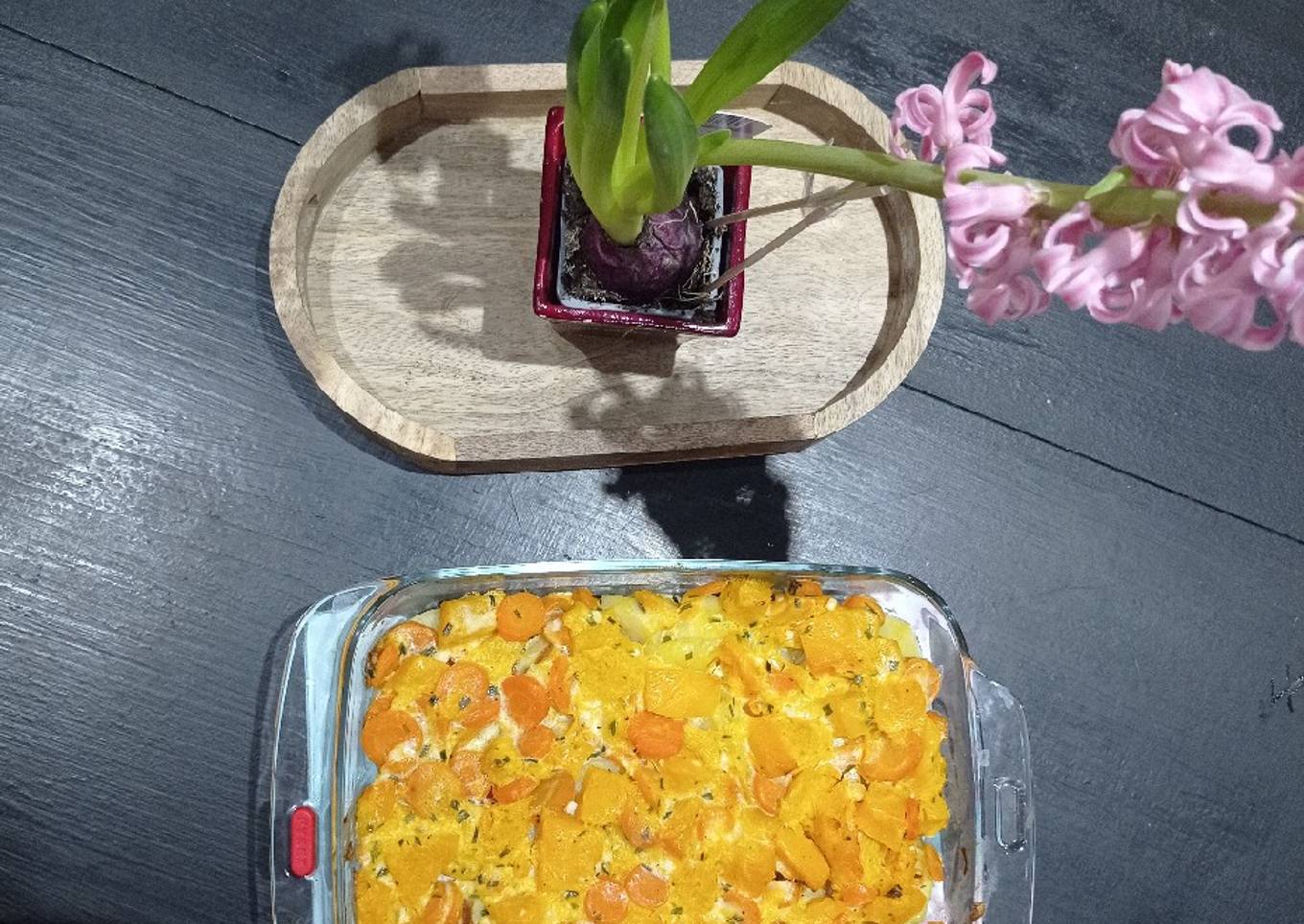 Gratin de pommes de terre, carottes et butternut