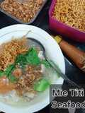 Mie Titi Seafood (Mie Kering Khas Makassar)