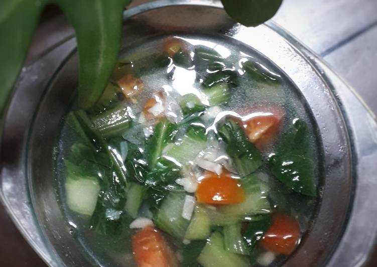 Resep Sayur Bening Pakcoy ala momiera yang Menggugah Selera