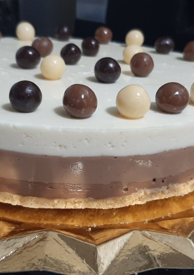 Una foto de Tarta 3 chocolates