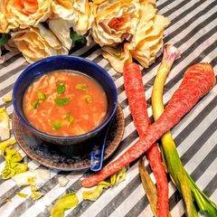 A picture of Hot n Sour Soup.