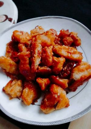 Hình của món Sụn gà chiên mắm tỏi.