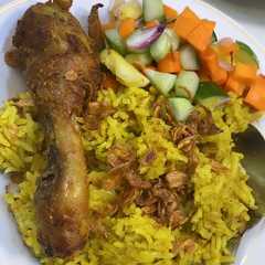 รูปของ Nasi Briyani Ayam Rice Cooker / MagicCom