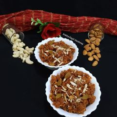 A picture of Carrots (Gajar Ka Halwa).