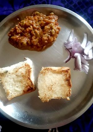A picture of Pav bhaji.