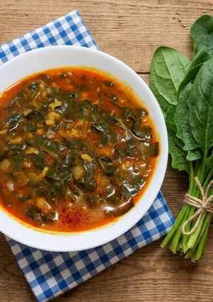 صورة لوصفة شوربة السبانخ والأرز