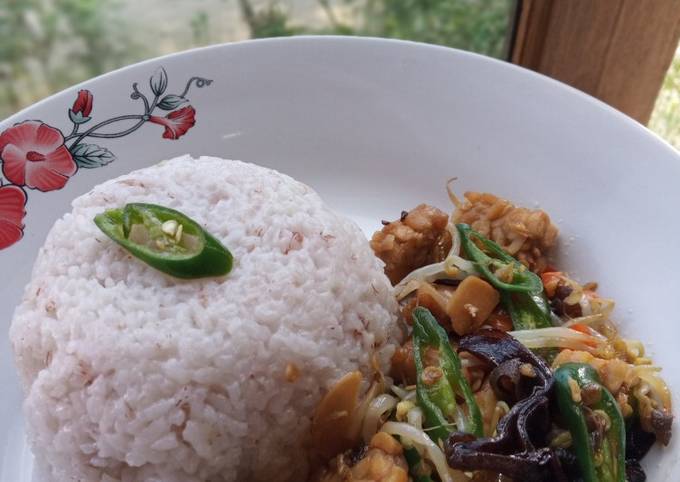 Resep Oseng Tempe Cabe Hijau Oleh Dee S Cookpad