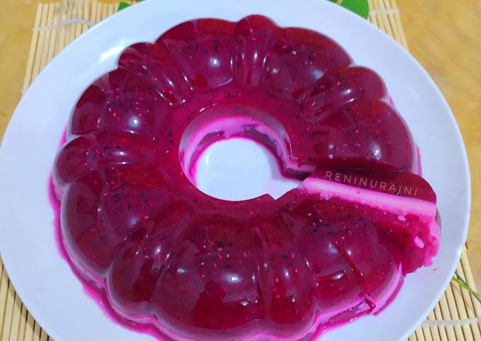 Cara membuat Puding Susu Buah Naga Cara membuat Puding Susu Buah Naga